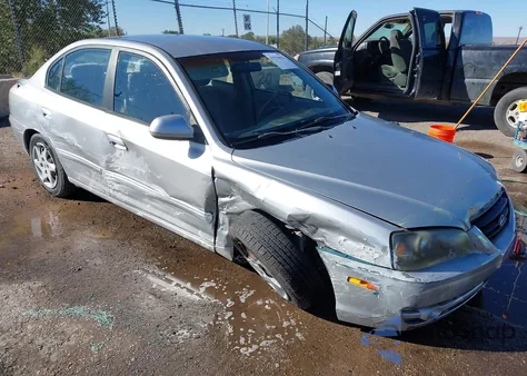 2006 Hyundai Elantra Gls/Limited из США, поврежденный, VIN KMHDN46D16U263180